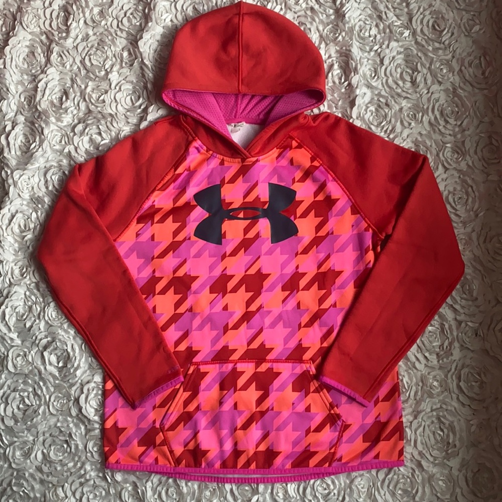 . Under Armour hoodie size small